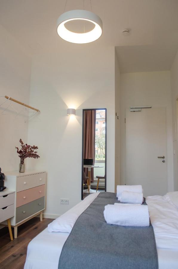 Homely Stay Studio 8 - Relaxed Self-Check-In Room In Munich Exterior photo